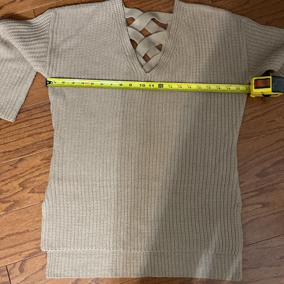 Allison Brittney tan criss cross back sweater - Size large - Picture 9 of 10